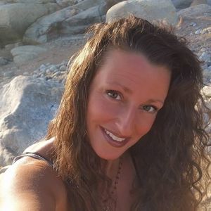 Meet your Posher, Nikki